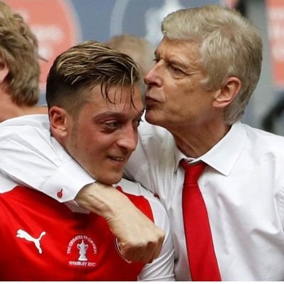 The best gooner. Arsenal or Nothing till death. #COYG♥️🤍👊