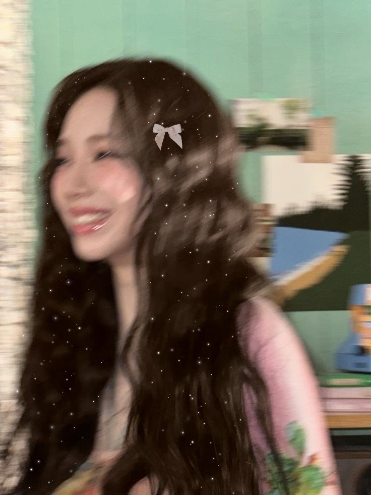 aurantiabirdi's profile picture. sb