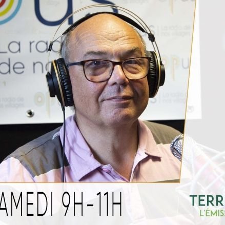 8 ans de Radio 81/88 à Dunkerque Corsaire/Tube FM. I.D.O 1 exp. passionnante en #WebRadio en 2012/2013.  Profil radio de @r_salenbier, président de @Opusradio89