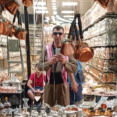 ZPinyanisi18398's profile picture. 