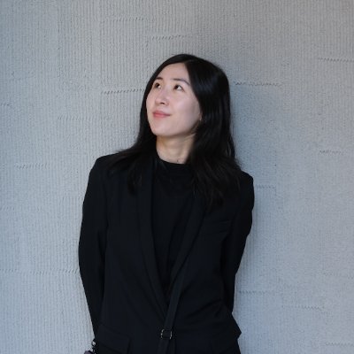 Designer, Writer, Creative, Matcha Lover
https://t.co/2AgvzIgUEB
Subscribe to my newsletter (more to come):
https://t.co/yfqyHFhwN3