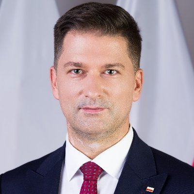 Poseł na Sejm RP; były Wiceminister MSWiA; Prawo i Sprawiedliwość.