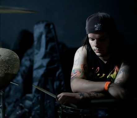 Baterista da banda @FOUXDS