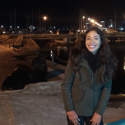 Licencianda em biologia. Pesquiso sobre recursos didáticos em: