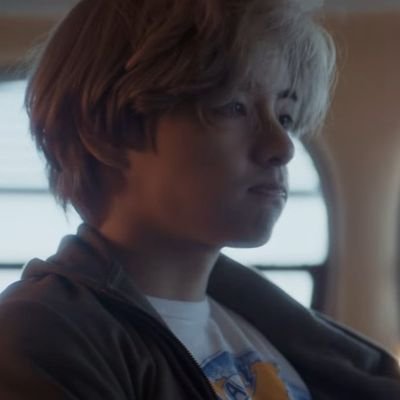 lilliirose13's profile picture. she/her