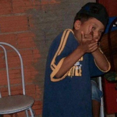 “Dizem que antes de morrer, sua vida passa diante dos seus olhos, faça com que valha a pena assistir”