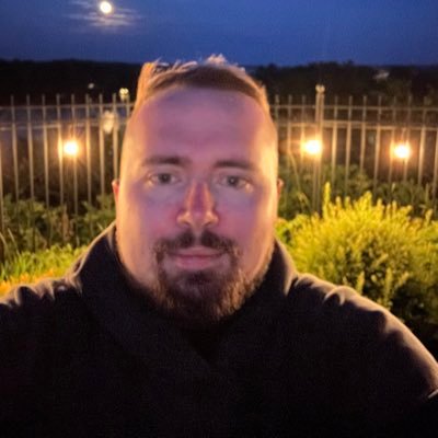 mored4nk's profile picture. tech brah in dark mode