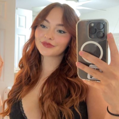 ashlingwatts's profile picture. 23 🧚