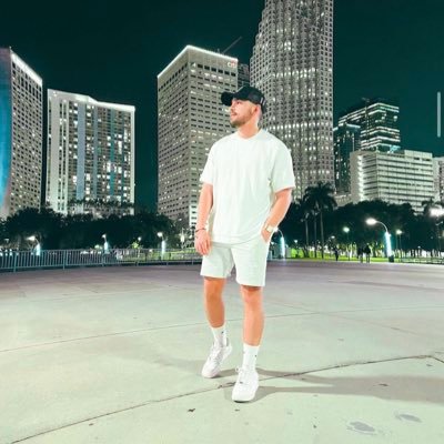 DavisAlejandro's profile picture. Creador Digital