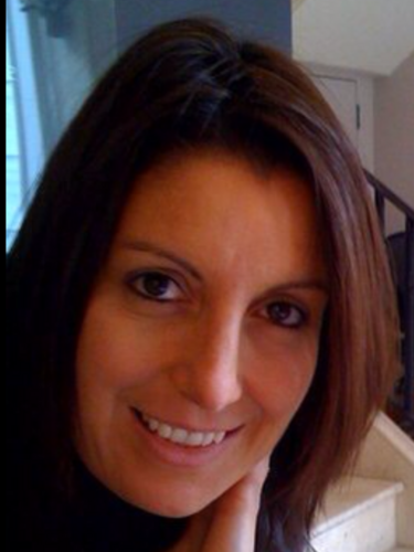 Interior designer specializing in furniture design. Head Designer at Christopher Peacock Home NYC ~ IG @dionnetrifiro