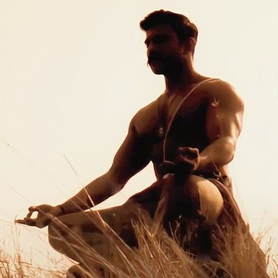 रह-रह आँखों में चुभती है पथ की निर्जन दोपहरी
आगे और बढ़ें तो शायद दृश्य सुहाने आएँगे।
#i ❤️ #my #India 🇮🇳