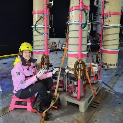 🦠🧫 ⛴🔬 ➡Microbial oceanographer, Carbon cycle, Deep sea and Marine snow and... Pink stuff