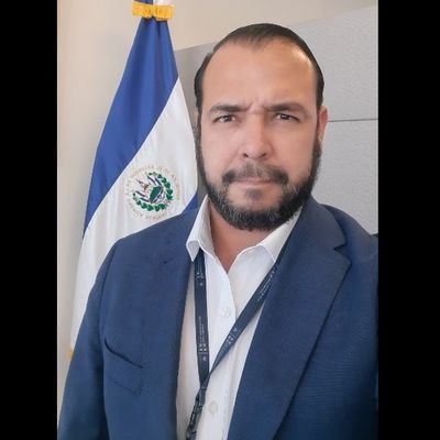Spidermiker's profile picture. Padre de 3 Princesas, Músico, Empresario, Profesional en Derecho y Colaborador Jurídico del Registro Nacional de las Personas Naturales (RNPN)