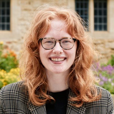🌱 Oxford SU Vice President Activities and Community
✉️ vpcommunity@oxfordsu.ox.ac.uk
🏠 @oxfordstudents
❤️ She/They