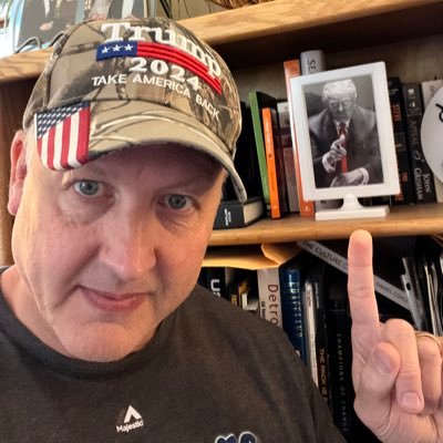 Father, husband,brother, son, IT pro, bass player, Wisconsin sports fanatic. Love our country and all those who support making America great again!