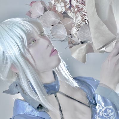 推しの胸筋に埋もれたい欲まみれ〜!!!エミヤ〜💙❤️(槍弓広義、左右固定)。🌈🕒もお熱、ろふまお(kid推し🩵)。時たまお絵描きしたり、加工必須のコスプレするけど、日々働いておもちとご飯の写真を撮ってあげるだけの成人してるオタク✌️天安門事件