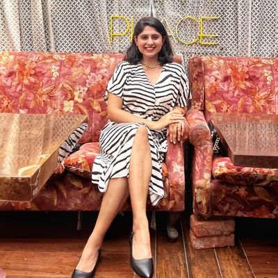 VaishnaviTyagi's profile picture. Stressed, Blessed and Coffee Obsessed ✨🤎