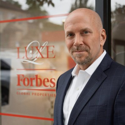 Managing Principal Broker & Broker
LUXE | Forbes Global Properties
503.699.6999 & 503.951.3849
Marty@LuxeOregon.com