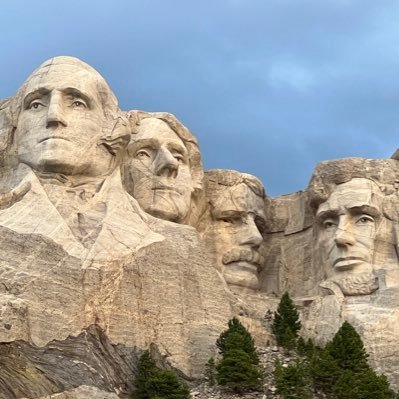 gwbchiro's profile picture. 