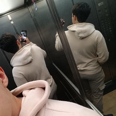 Umm__0406's profile picture. Umaño
Argentina 
Progr 🕹️