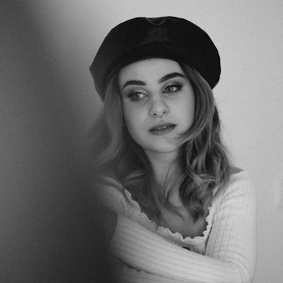 PhotoBrenda_'s profile picture. I capture the beauty of the world through my lens. Every snapshot is a drop of feelings and soul. I seize fleeting moments that leave an everlasting impact.