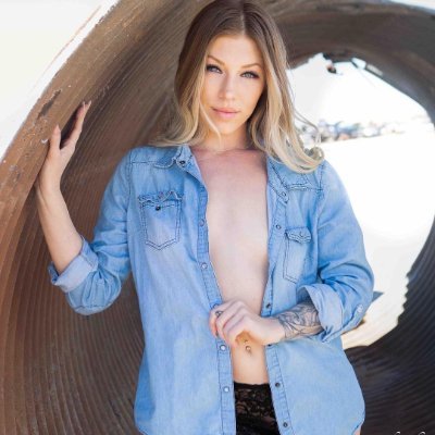 Model & Spicy Content Creator🔥
Get to know me more😉⬇