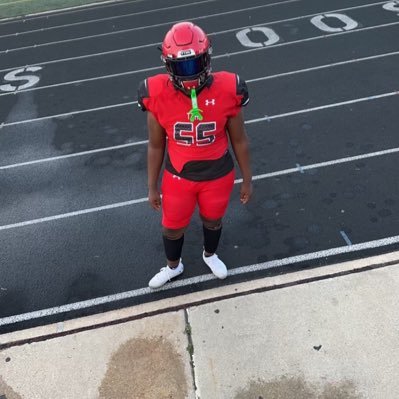 Love football love my family do any thing to help my family and i can do any thing through Christ that strengthens me @TTHL