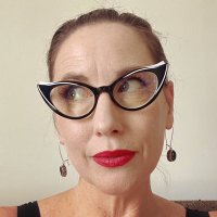 Gail Carriger(@gailcarriger) 's Twitter Profile Photo