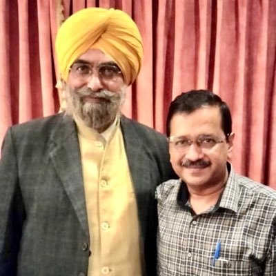 Kashmir_s_wahla's profile picture. 