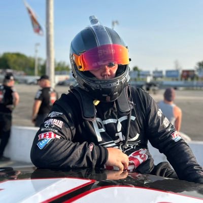 16dustyn's profile picture. 