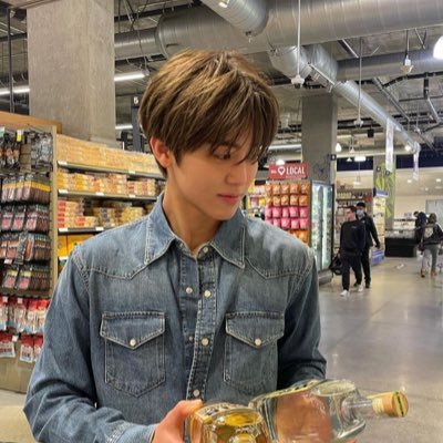 nanxfaa's profile picture. 𝑚𝑦 𝑟𝑒𝑔𝑟𝑒𝑡𝑠 𝑓𝑜𝑙𝑙𝑜𝑤 𝑦𝑜𝑢 𝑡𝑜 𝑡ℎ𝑒 𝑔𝑟𝑎𝑣𝑒.