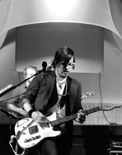 dustinsburke's profile picture. i'm a dad. husband. friend. pastor. worshipper.  Jesus-follower. song-writer. music producer. and now...tweet-er.