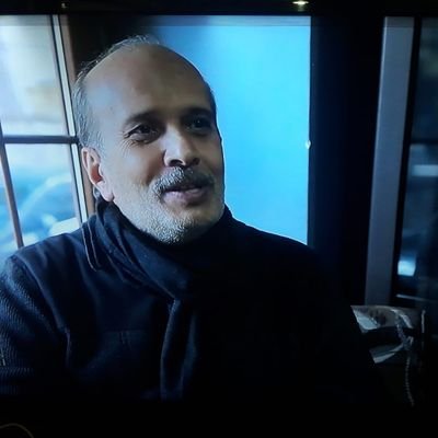 metin_dingil's profile picture. Gazeteci/Yazar 
Journalist/Writer