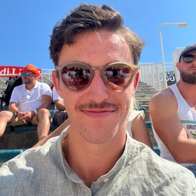 essiarfsiuol's profile picture. 🇫🇷 Béziers🍇