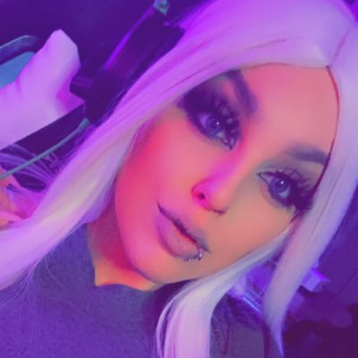 Late Night Twitch Streamer! Tues, Thurs & Saturdays! 10PM - 1AM 💜 https://t.co/AmSOhhS1gA