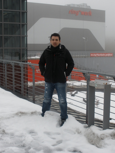 Software engineer at @skroutzit