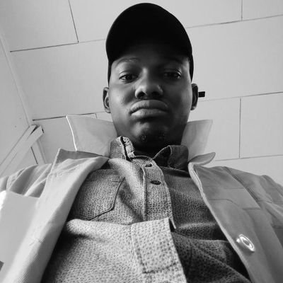 RomeoEdda's profile picture. Ingénieur Consultant Management Qualité Free-lance 
 #Webmarketing / #CommunityManagement / Réseaux sociaux / E-réputation / Passionné d'écriture et musique