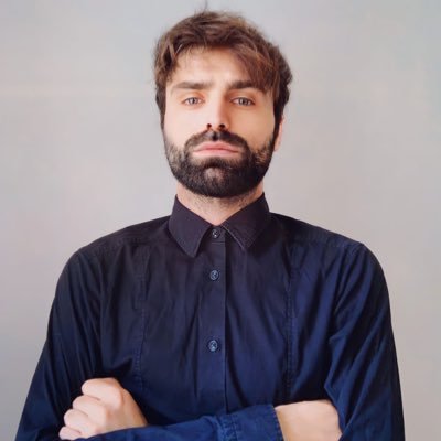 Independent Journalist focused on LGBTQIA+ rights; EU Enlargement; Human rights; Business; Start-ups. 💼 Portfolio: https://t.co/M87z6iuRMi