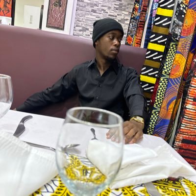 Chrispincb20's profile picture. Small business owner|Premium Apple Reseller|For Business Call or WhatsApp +260972282720