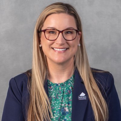Dr. Taraleigh Davis Profile