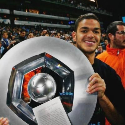 BenArfaYA's profile picture. 💙🤍