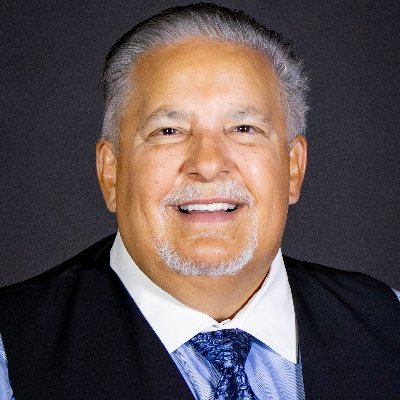 Dr. Zack Munoz