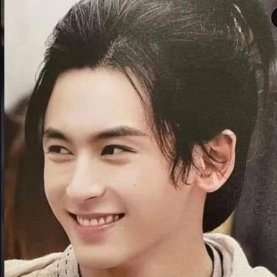 blueezhangg's profile picture. Zhang Zhehan on my brain 24/7🌷. they/them. |pansexual| ✨20 ~ Eng/日本語