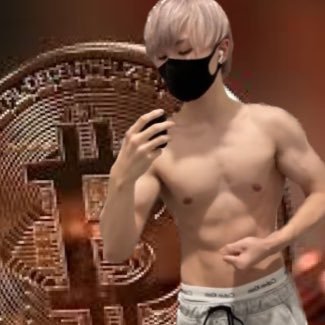 Crypto_Tatsuya's profile picture. #Crypto YouTuber 📹 / SNS総フォロワー24万人/ 投資歴5年/テクニカル分析×ファンダ分析×ローソク足×大衆心理📊/ローソク足は投資家心理の集大成📈/暗号資産関連のニュースを分かりやすくYouTubeで解説してます👨‍💻 各SNSは下記のリンクにて🔗