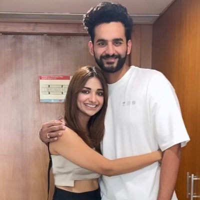 SpotifyB43902's profile picture. Small Town Girl, Living A City Life