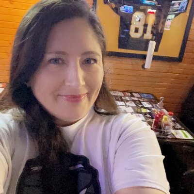 Cindy2828884130's profile picture. 🚫DM’s