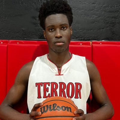 7 Foot | Playing @terror_prep | Age: 19 | #14 | 3.8 GPA | D1 Qualifier