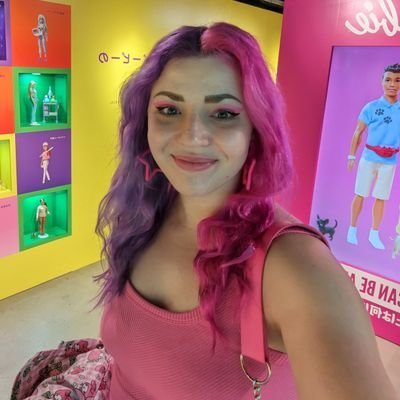 Graphic Designer in Brisbane Australia. Works at BlackMilk Clothing 🖤