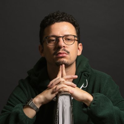 Alvarocast13's profile picture. Comparison is the thief of joy.