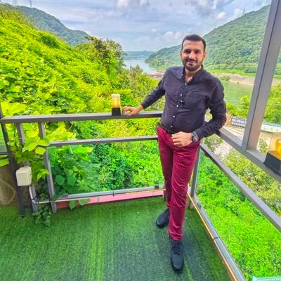 SulmanIshaque's profile picture. Muslim, Pakistani